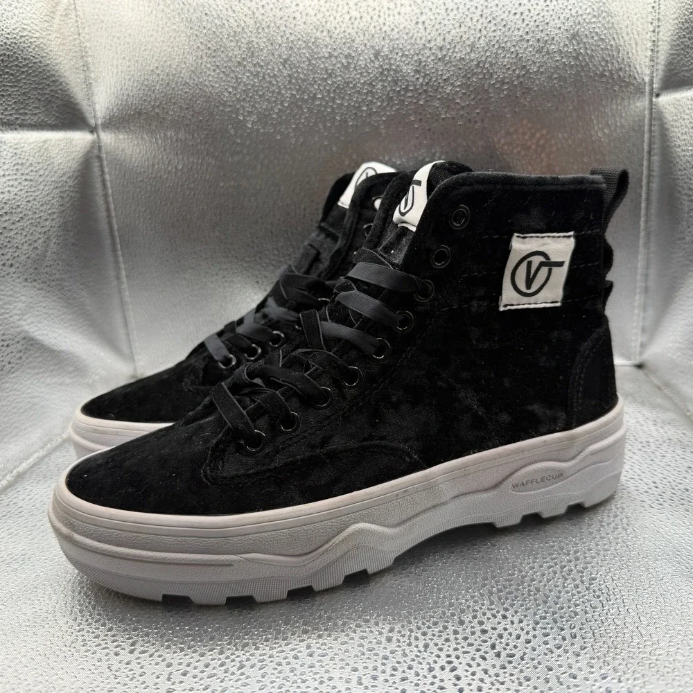 Vans size 6m